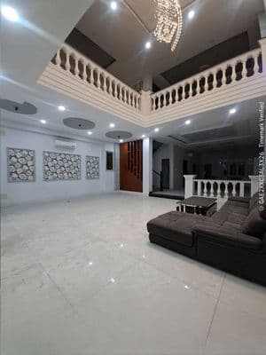 Biệt thự trần trọng cung dt: 8x25m