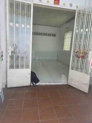 nhà cấp 4. phường trường thọ. gần metro. võ nguyên giáp. ô tô cạnh bên