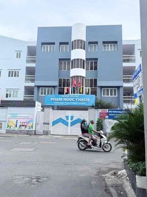 Hẻm nhựa 6m- 1 trục đặng văn ngữ- 44m- 3 tầng