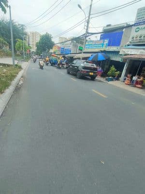 Bán Nhà Mặt Tiền Trung Mỹ Tây 2A 7x24 168m2 giá 11tỷ500