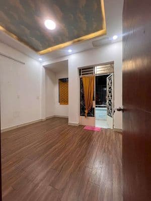 Cho thuê nhà đường 19 - kênh nước đen - 10.5trieu - 3pn - 5.5×15m