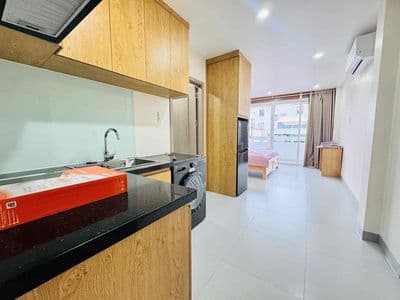 Cho thuê căn hộ balcony mới 100% ngay bến thành full tiện nghi cao câp