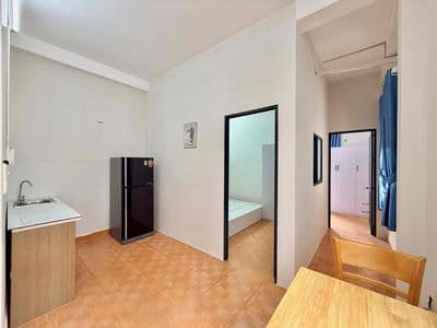 Chdv 2 phòng ngủ mới 100% - full nội thất - ngay cv hoàng văn thụ