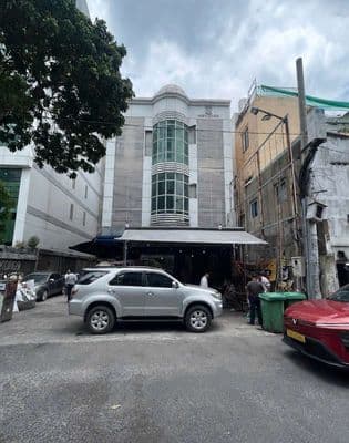 mt hồ biểu chánh - phú nhuận (ngay nguyễn văn trỗi)