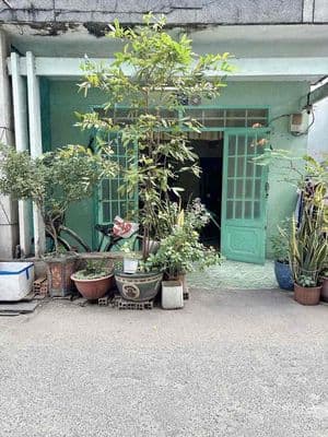 Nhà Cấp 4. Đang Sơn Sửa 4,2x13m (1Phòng Ngủ) Hẻm 5m Thông. GÒ DẦU