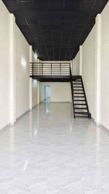 Nhà mt thoại ngọc hầu, 4x40m , lững 2pn, 2wc, giá 18 triệu