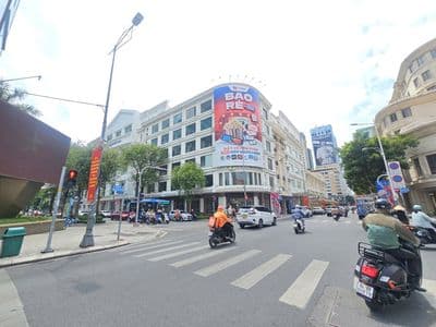 Ngã Tư 152 Đồng Khởi - Lê Thánh Tôn Ngang 20x8m Ngay Vincom Đồng Khởi