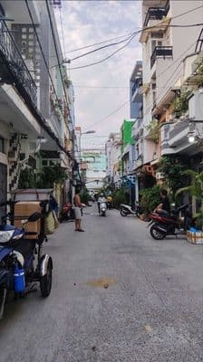 Bán gấp giảm 1tỏi - nhà 2 mặt tiền hẻm xe hơi - dt 68m2