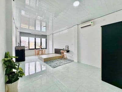 Cho thuê căn hộ cửa sổ thoáng , 40m2 - ngay cầu lê văn sỹ quận 3
