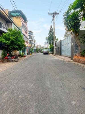 bán nhà bình trị đông 61m2 chỉ 4ti nhỉn hẻm ô tô thông
