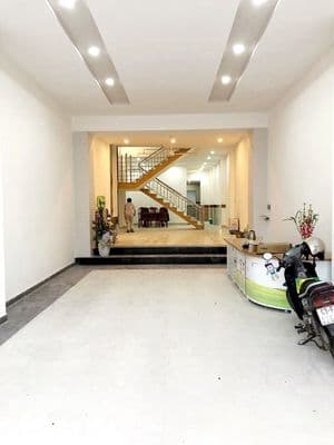 Nhà 5 tầng mặt tiền tôn đức thắng: 800m2 sử dụng
