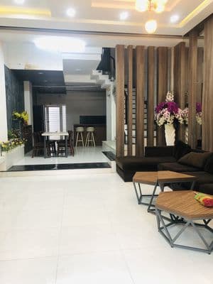 Nhà 3 tầng đường bàu năng | có nội thất | gần bến xe