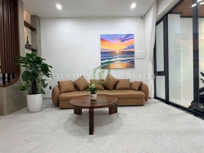 Cho thuê nhà hiện đại khu nam việt á