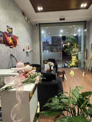 Cho thuê mặt tiền đường a2 kdc hưng phú 1 gần siêu thị go giá 10 triệu