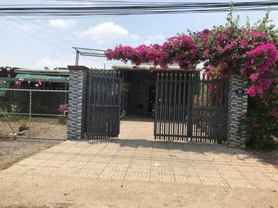 Bán nhà mặt tiên QL1A, gần chợ Bình Hòa, gần Long Khánh