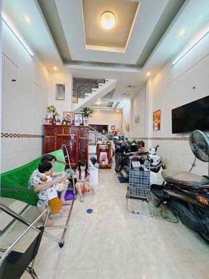 4 x 12 - Trệt 1 Lầu - Hẻm thông - ngã 5 Quang Trung, Gò Vấp