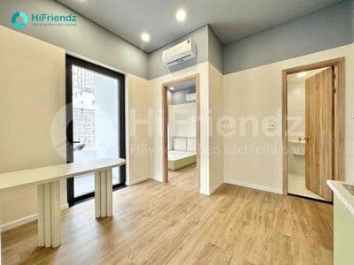 Căn hộ 1 phòng ngủ ban công full nội thất ngay vòng xoay liên phường