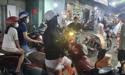 Mặt tiền chợ