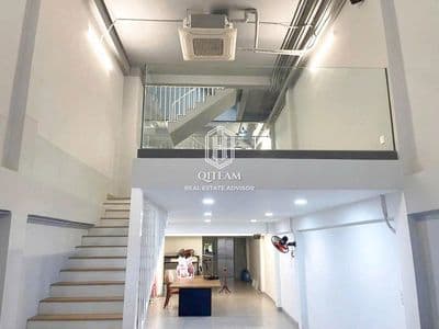 GIÁ RẺ 4x - Nhà MT Đường D5, P25, Q.Bình Thạnh - DT 4,5x18m, 4TẦNG