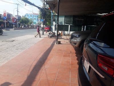 Cho thuê mặt bằng kinh doanh đường huynh tấn phát Quận 7