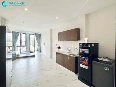 Sắp trống lại phòng 40m2 ngay mặt tiền đường gần cầu chữ Y