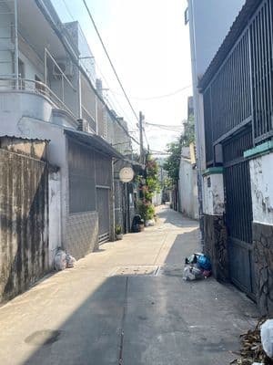 Cho thuê nhà full Nội Thất Phạm Văn Đồng 4.5x14m 1 lầu 2Pn giá 14 Tr