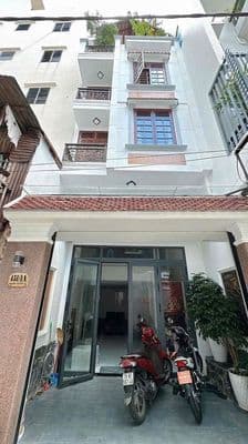 Cho thuê nhà hai bà trưng q3 4.5x14m trệt lửng 2 lầu st 3pn 4wc, 30tr