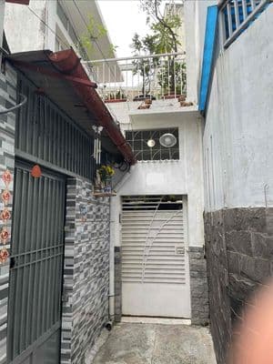 Chính chủ bán nhà riêng diện tích 86,8m² trong hẽm đường Nơ Trang Lon