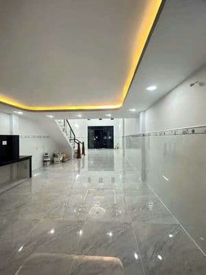 cho thuê nhà mới xây 5x30