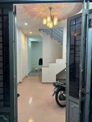 Nhà Cho Thuê Nguyên Căn 2pn 2 wc chỉ 7tr