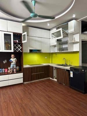 Cho thuê nhà 5 tầng nguyên căn tại Xuân Đỉnh