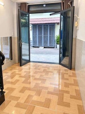 chỉ 10tr sở hữu nhà 2 PN hẻm oto Lê Văn Duyệt