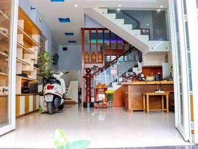 Bán nhà ngay chợ hiệp bình – dtsd 208m2 - ntcc – hxh – nhỉnh 7 tỉ