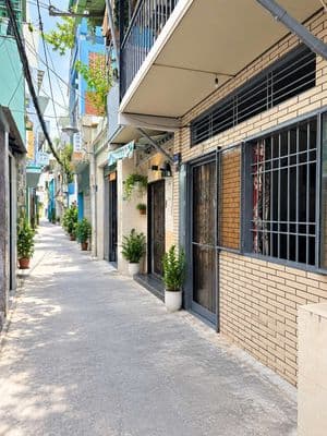 Bán Nhà HXH Trần Phú. Sát Quận 1 - 3.5 x 7.5 - 3 tầng - Giá 4.9 tỷ TL