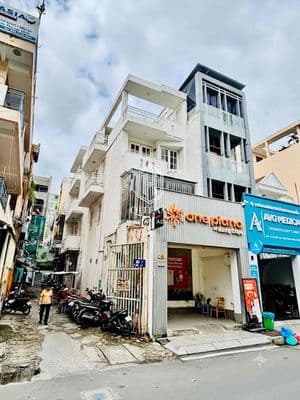 Góc 2 mặt tiền đặng dung, quận 1 – nhà 4 tầng, giá 60 triệu!