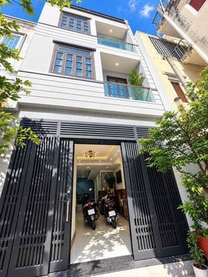 Cho thuê nguyên căn nhà mới XVNT 40m2, 3 tầng, 2pn siêu rộng, giá 12tr