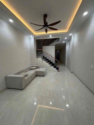 nhà mới 3 lầu 4pn gần Vạn Phúc, Cân nhơn hoà mới 100% dọn vào ở ngay