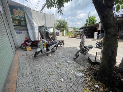 mặt tiền Nguyễn thị Tiểu kế bên Trần Văn Mười xã Bà Điểm