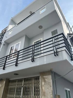 Cho thuê nhà HXT KDC Nam Hùng Vương, 4x10m, 3.5 tấm, 8.5 triệu!
