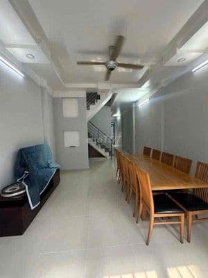 Nhà 1 Trệt 1 Lầu 2PN 2WC 4x16m Mặt Tiền Đường Số Tân Phong Quận 7