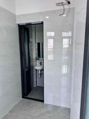 Cho thuê nhà mặt tiền kinh doanh , làm văn phòng
