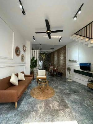 Cho thuê nhà lầu dtsd 100m2 ngay trung tâm đường trương định full nt