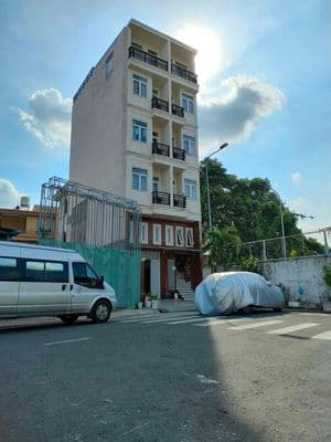 Căn hộ ban công riêng gần sân bay