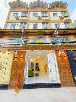 Bán 3 căn liền kề- mặt tiền hẻm 1056 huỳnh tấn phát- quận 7..!