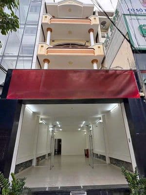 Nhà 1 Trệt 3 Lầu 5PN 5x25m Mặt Tiền Kinh Doanh Huỳnh Tấn Phát Q.7