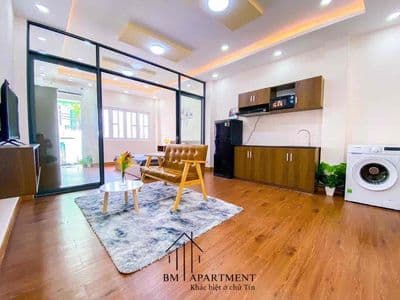 Cho thuê CHDV 40m2 1PN ban công siêu thoáng đường CMT8