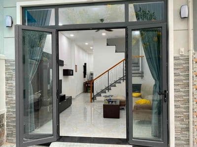 Nhà 1/ Nguyễn Văn Nghi Hẻm Xe Hơi Đúc 1Lầu 2PN 11tr cọc 1 Tháng