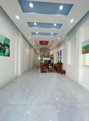 Cho thuê nhà trệt 2 lầu - full nội thất - kdc hưng phú