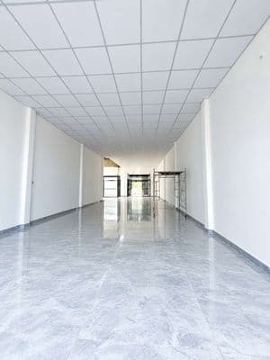 Cg cho thuê xưởng bà xưởng trống suốt dt 300m phù hợp làm may