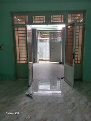 nhà trệt lửng
